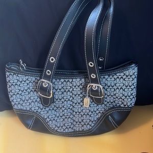 Small shoulder purse coach